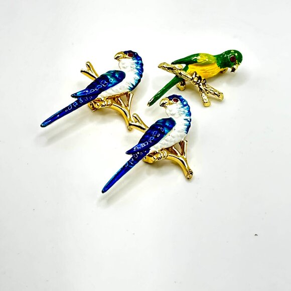 Set of Three Vintage Enamel Bird Pin Brooches - Picture 4 of 4